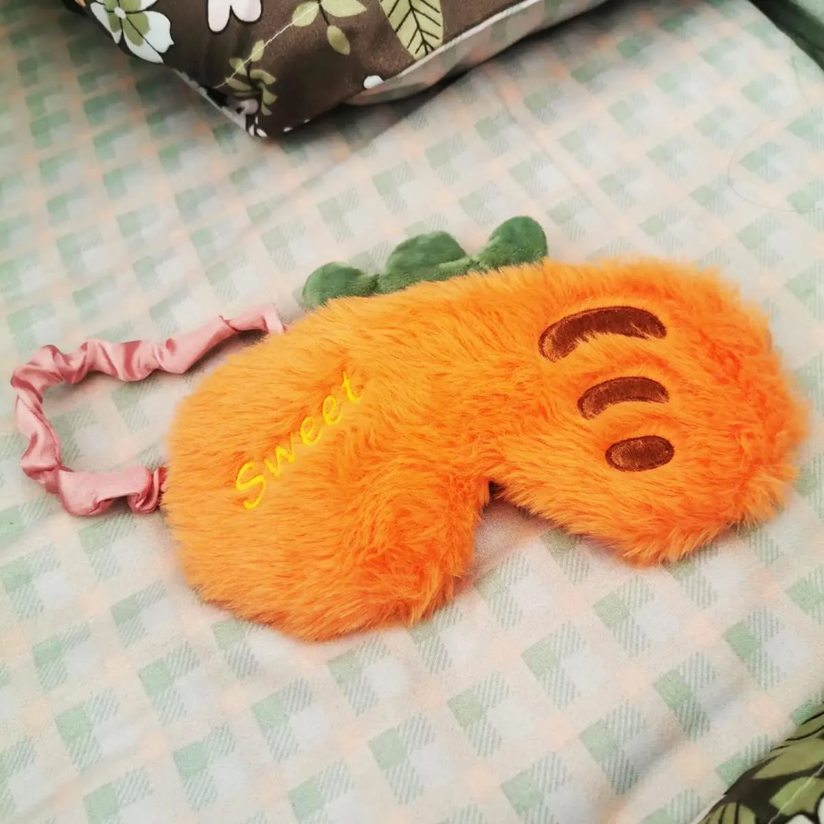 2 Pcs Plush Fluffy Sleep Eye Mask Cute Cartoon Vegetable Sleep Eye Mask Elastic Sleep Eye Mask for Travel Office Home Sleeping