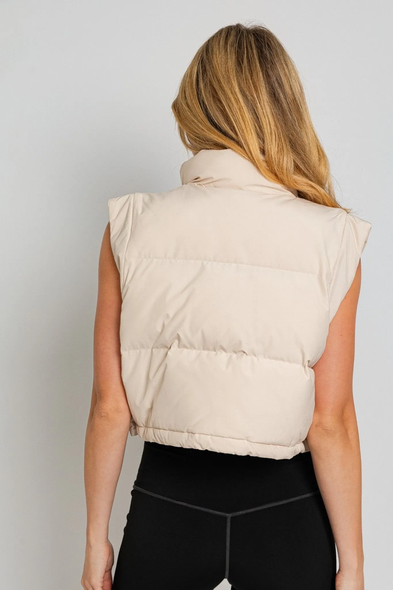 Cropped Puff Vest in Cream