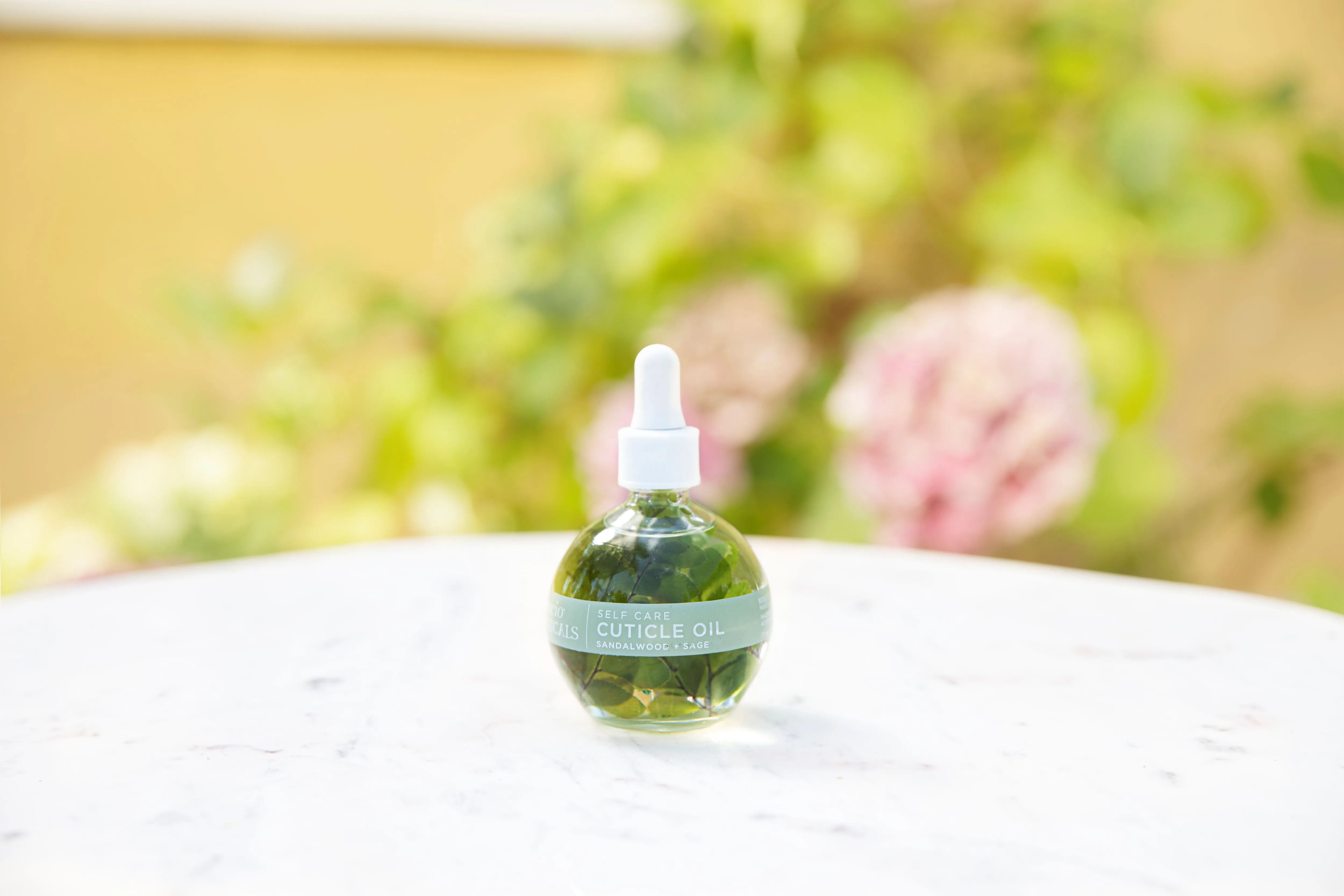 Cuccio Botanicals | Cuticle Oil |  Sandalwood & Sage