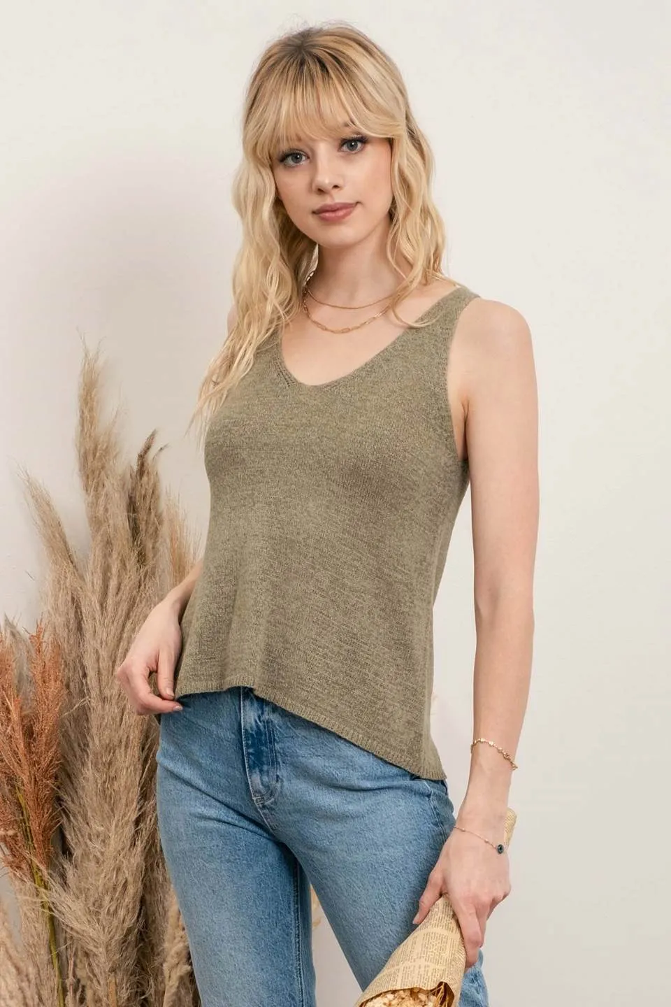Drop A Line Tank - Olive