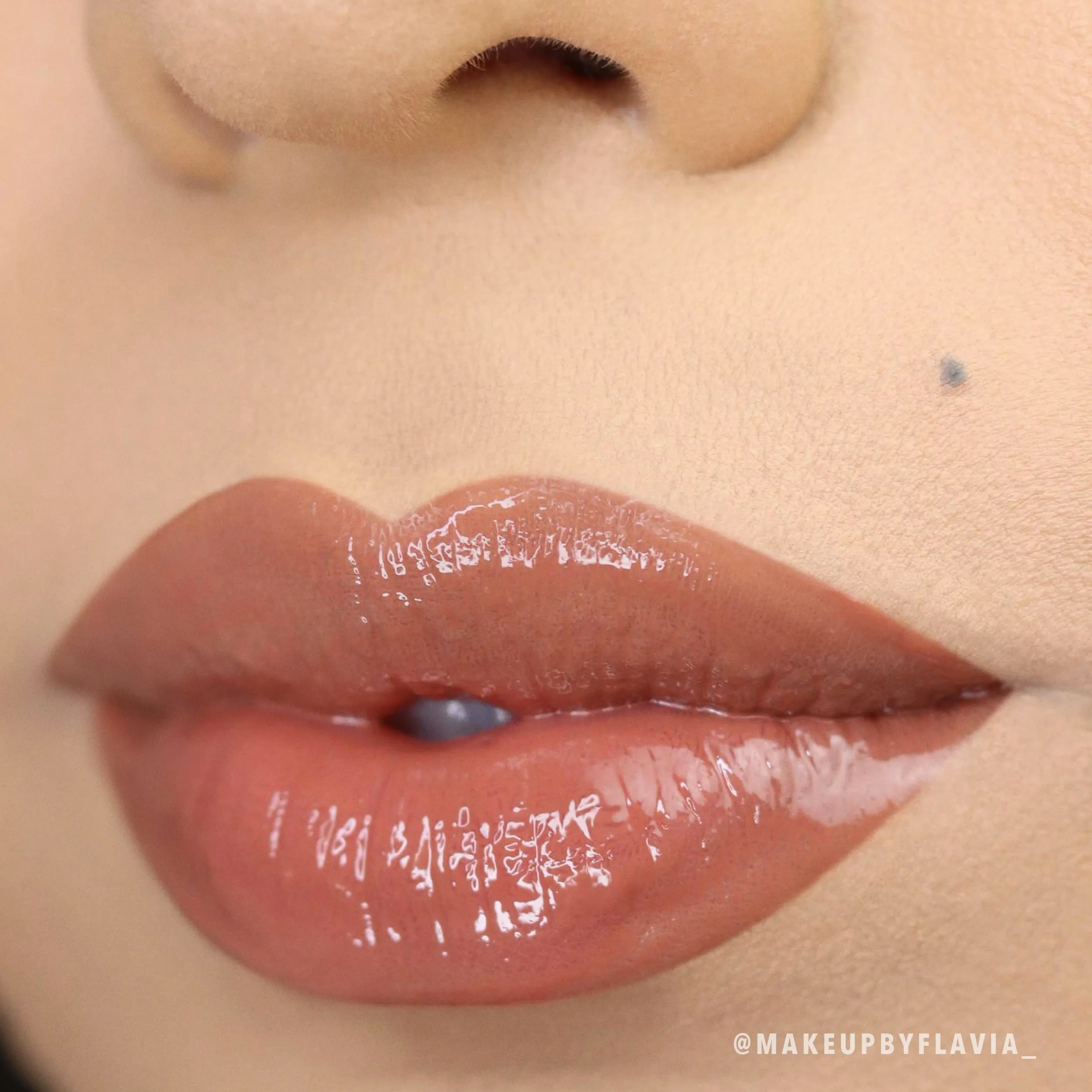 Luminizer Lip Gloss (009, Dare Me)