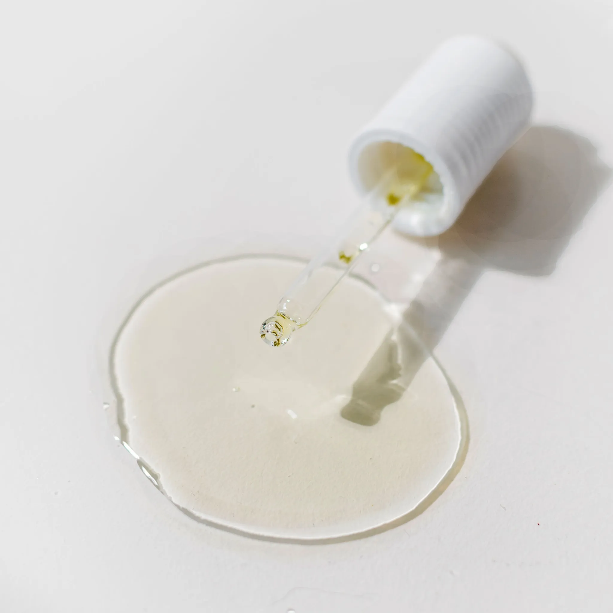 lunu-luxe Cuticle Oil - Sugar Plum